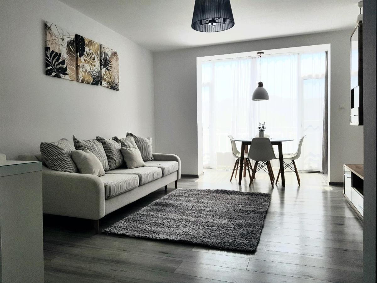 Alexa Apartament Târgu-Mureş Exteriör bild