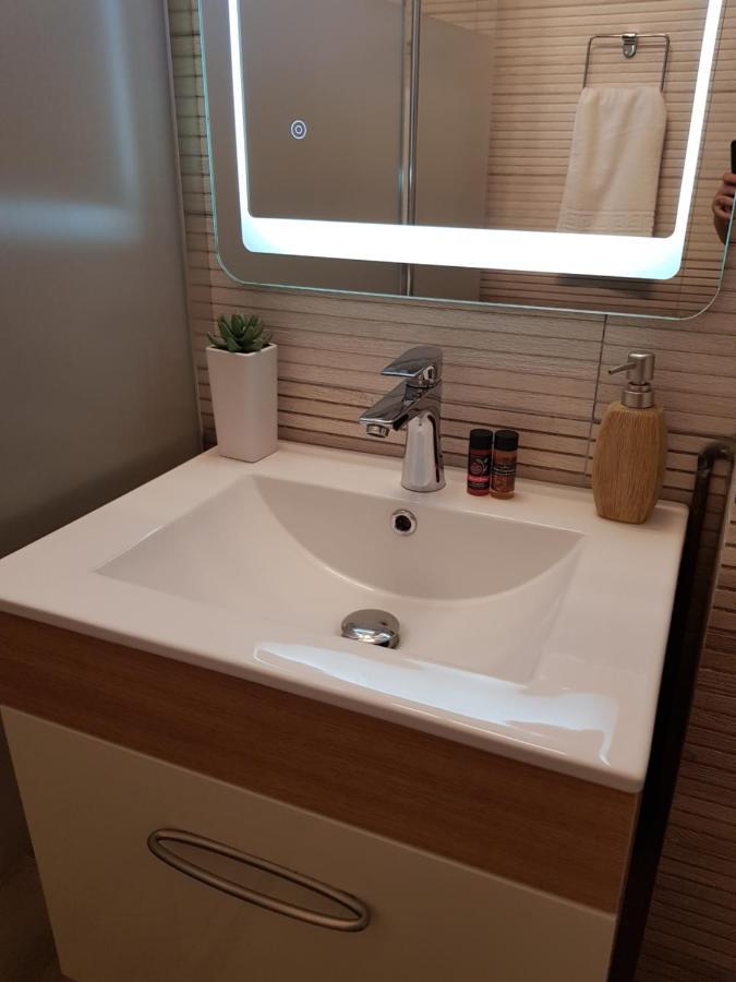 Alexa Apartament Târgu-Mureş Exteriör bild