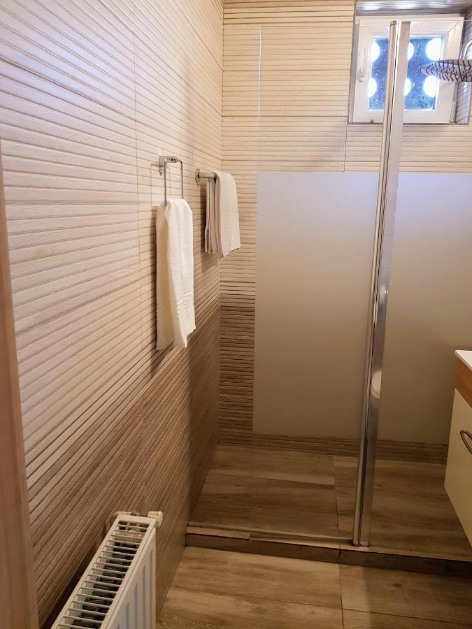 Alexa Apartament Târgu-Mureş Exteriör bild